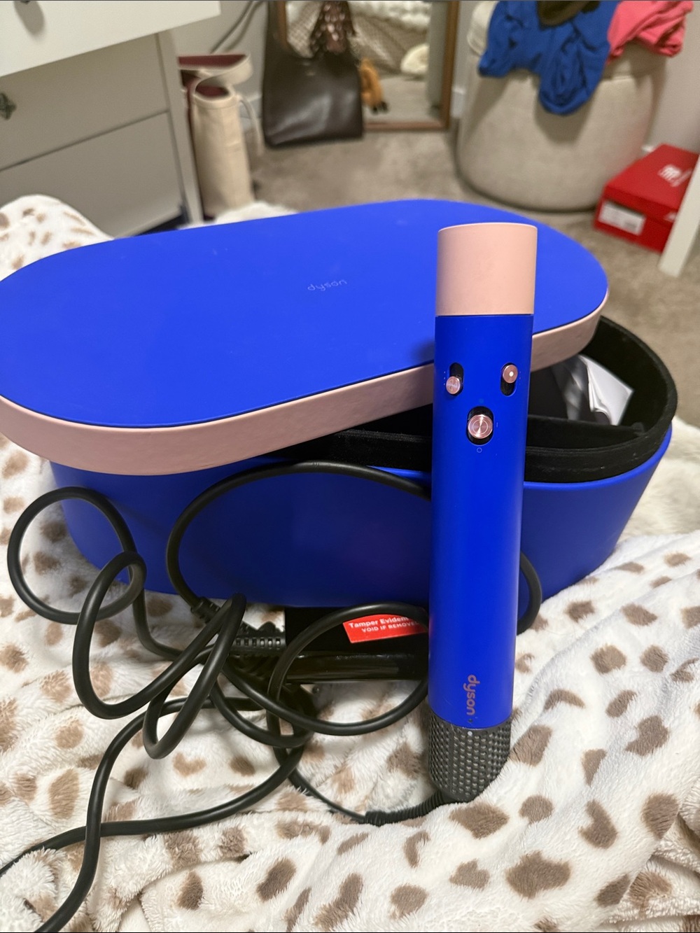 Dyson Air Wrap Limited edition pink & blue